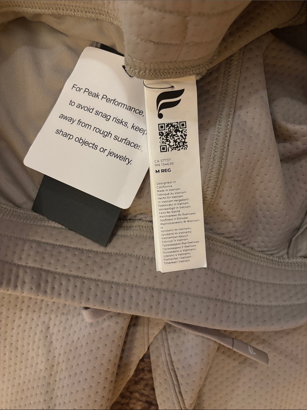 Fabletics | The GridTech Jogger | Has An imperfect spot as pictured - Picture 4 of 8